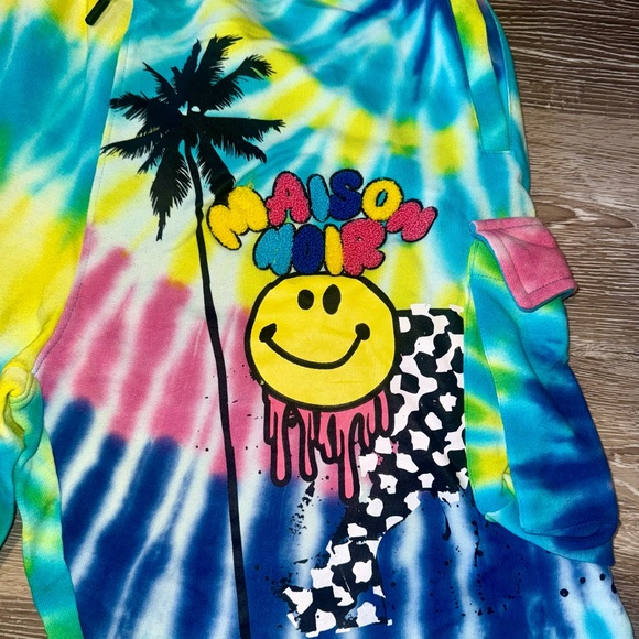 Men’s Maison Noir Tie Dye Shorts - Picture 2 of 6